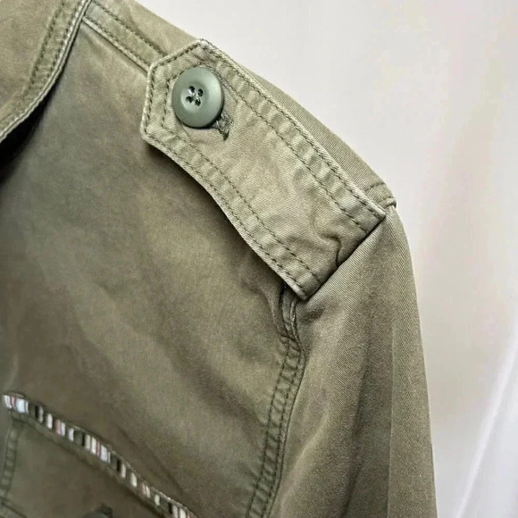 Gap Shacket Size Large Green Utility Cargo Women’s Shirt Jacket Utility Army - Picture 7 of 9